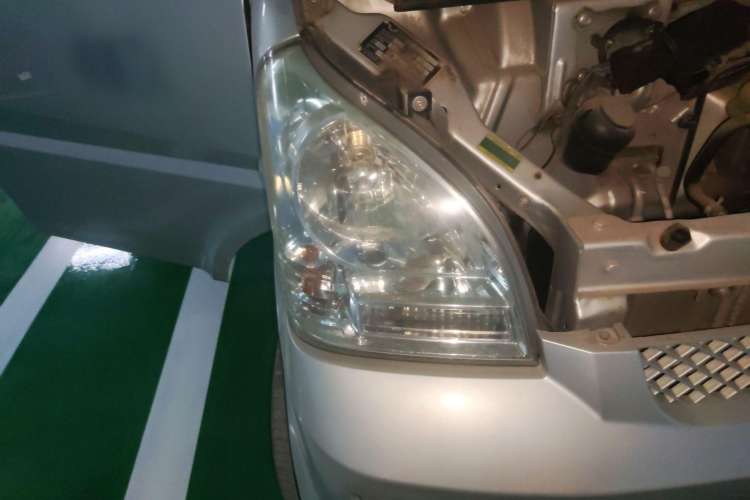 Used Wuling Rongguang 2017 1.5L Extended Basic Version Right Front Headlight