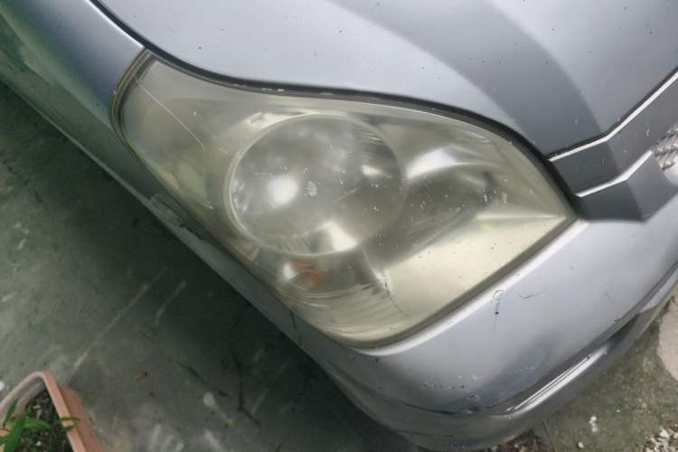 Used Wuling Rongguang 2017 1.5L Extended Basic Version Right Front Headlight