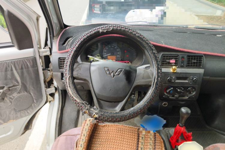 Used Wuling Rongguang 2017 1.2L Extended Basic Version Steering Wheel