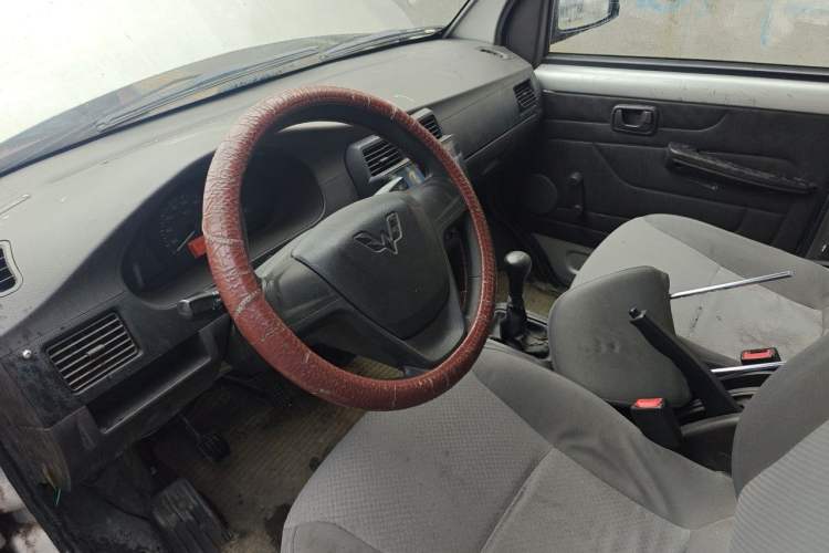 Used Wuling Rongguang 2017 1.5L Extended Basic Version Steering Wheel
