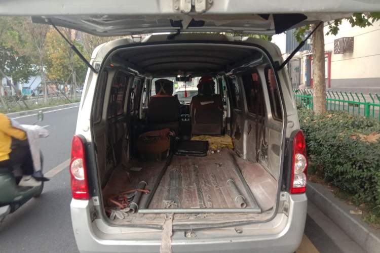 Used Wuling Rongguang 2017 1.5L Extended Basic Version Trunk