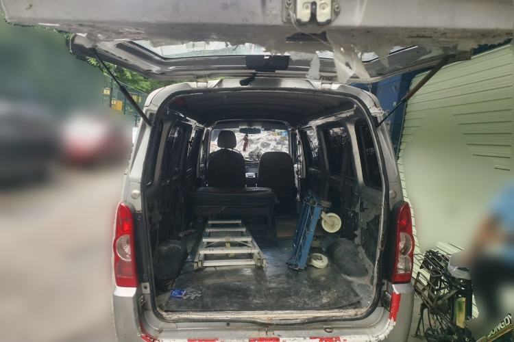 Used Wuling Rongguang 2017 1.5L Extended Basic Version Trunk