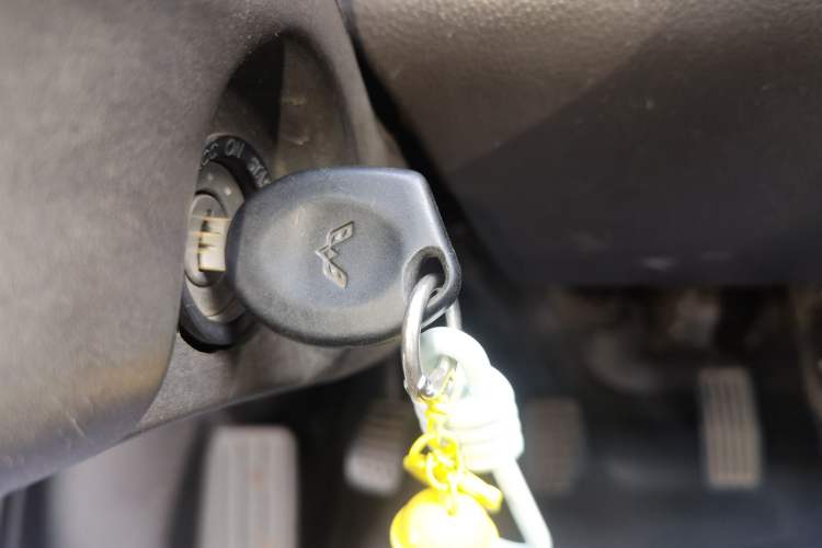 Used Wuling Rongguang 2017 1.5L Extended Basic Version Vehicle Key