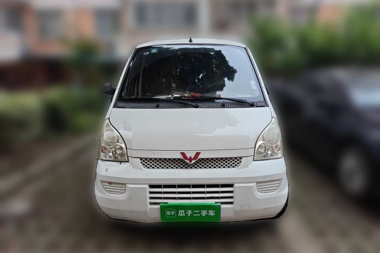 Used Wuling Rongguang 2017 1.5L Extended Basic Version Front