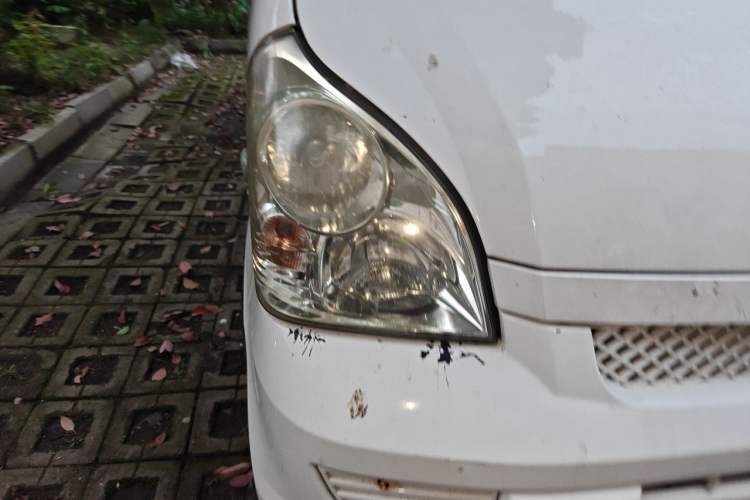 Used Wuling Rongguang 2017 1.5L Extended Basic Version Right Front Headlight