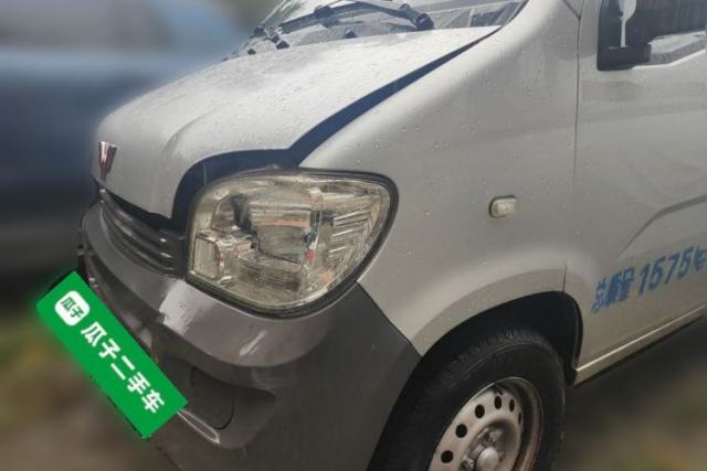 Ojetý Wuling Rongguang 2017 1.2L Extended Basic Version