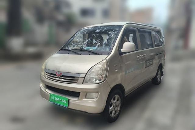 Used Wuling Rongguang 2014 1.5L S Standard Version