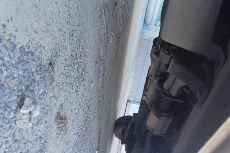 Used Wuling Rongguang  Chassis Front Left