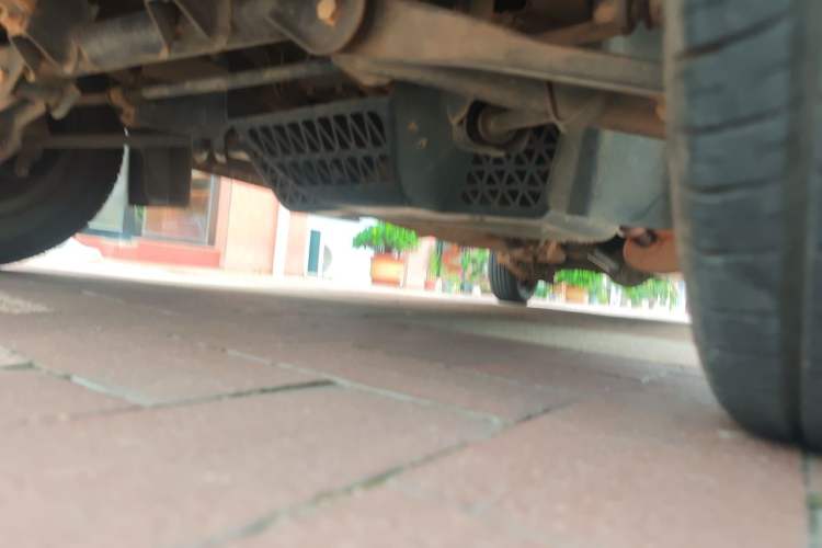 Used Wuling Rongguang 2017 1.5L Extended Basic Version Chassis Front Left