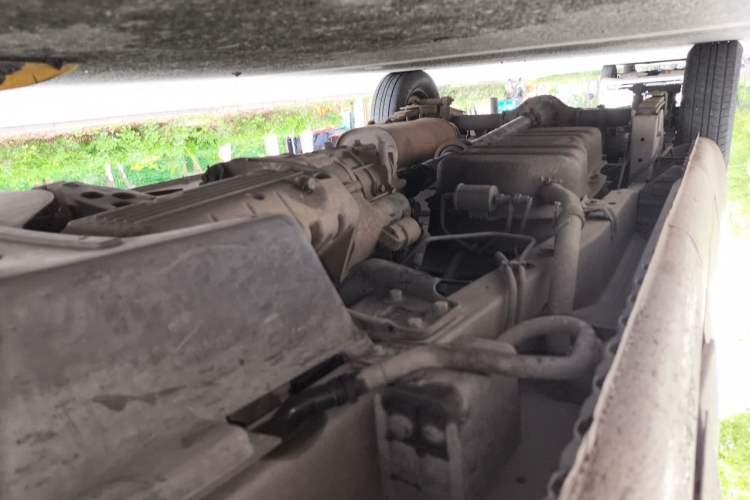 Used Wuling Rongguang 2017 1.5L Extended Basic Version Chassis Front Right