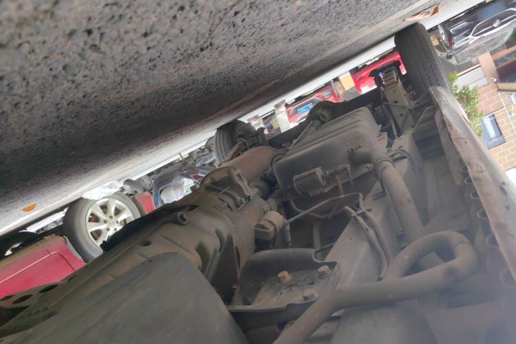 Used Wuling Rongguang 2017 1.5L Extended Basic Version Chassis Front Right