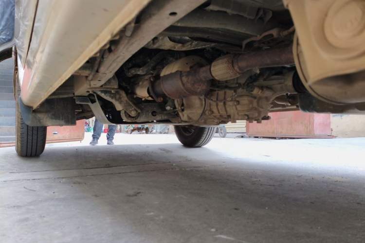 Used Wuling Rongguang 2017 1.5L Extended Basic Version Chassis Rear Left