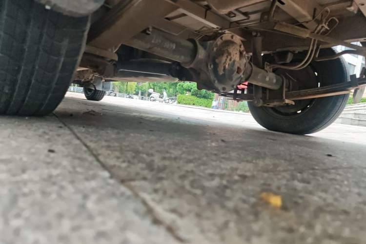 Used Wuling Rongguang 2017 1.5L Extended Basic Version Chassis Rear Left