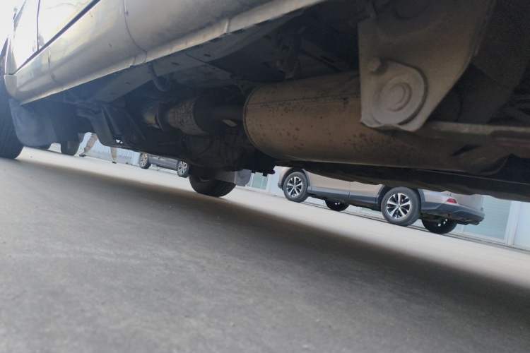 Used Wuling Rongguang 2017 1.5L Extended Basic Version Chassis Rear Left