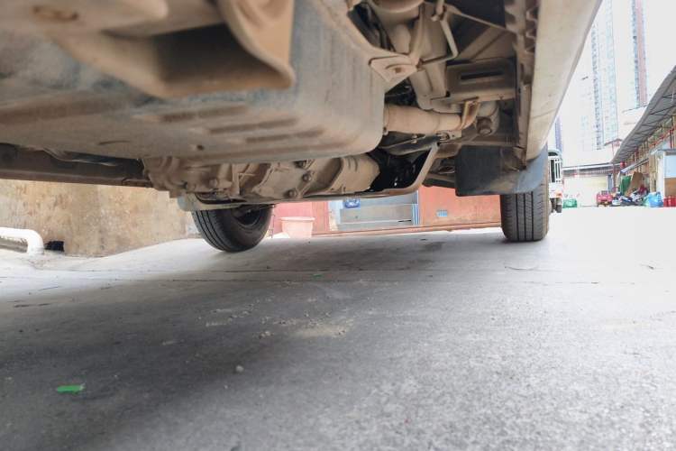 Used Wuling Rongguang 2017 1.5L Extended Basic Version Chassis Rear Right