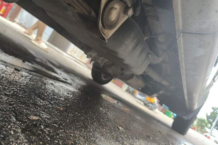 Used Wuling Rongguang 2017 1.5L Extended Basic Version Chassis Rear Right