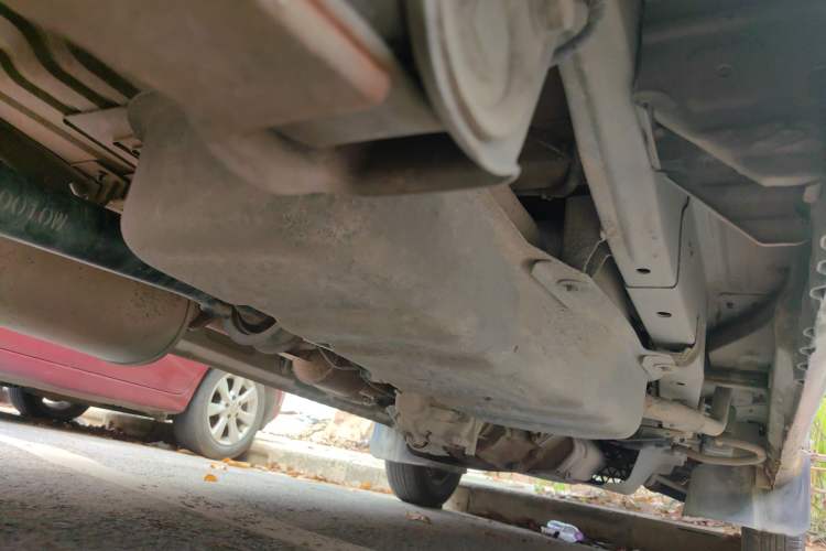 Used Wuling Rongguang 2017 1.5L Extended Basic Version Chassis Rear Right
