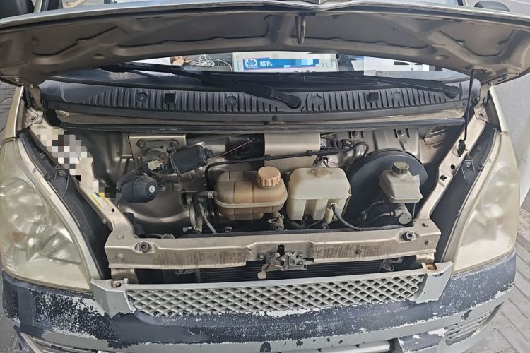 Used Wuling Rongguang 2017 1.5L Extended Basic Version Engine Bay