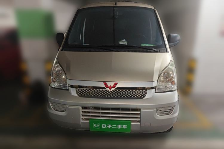 Used Wuling Rongguang 2017 1.5L Extended Basic Version Front