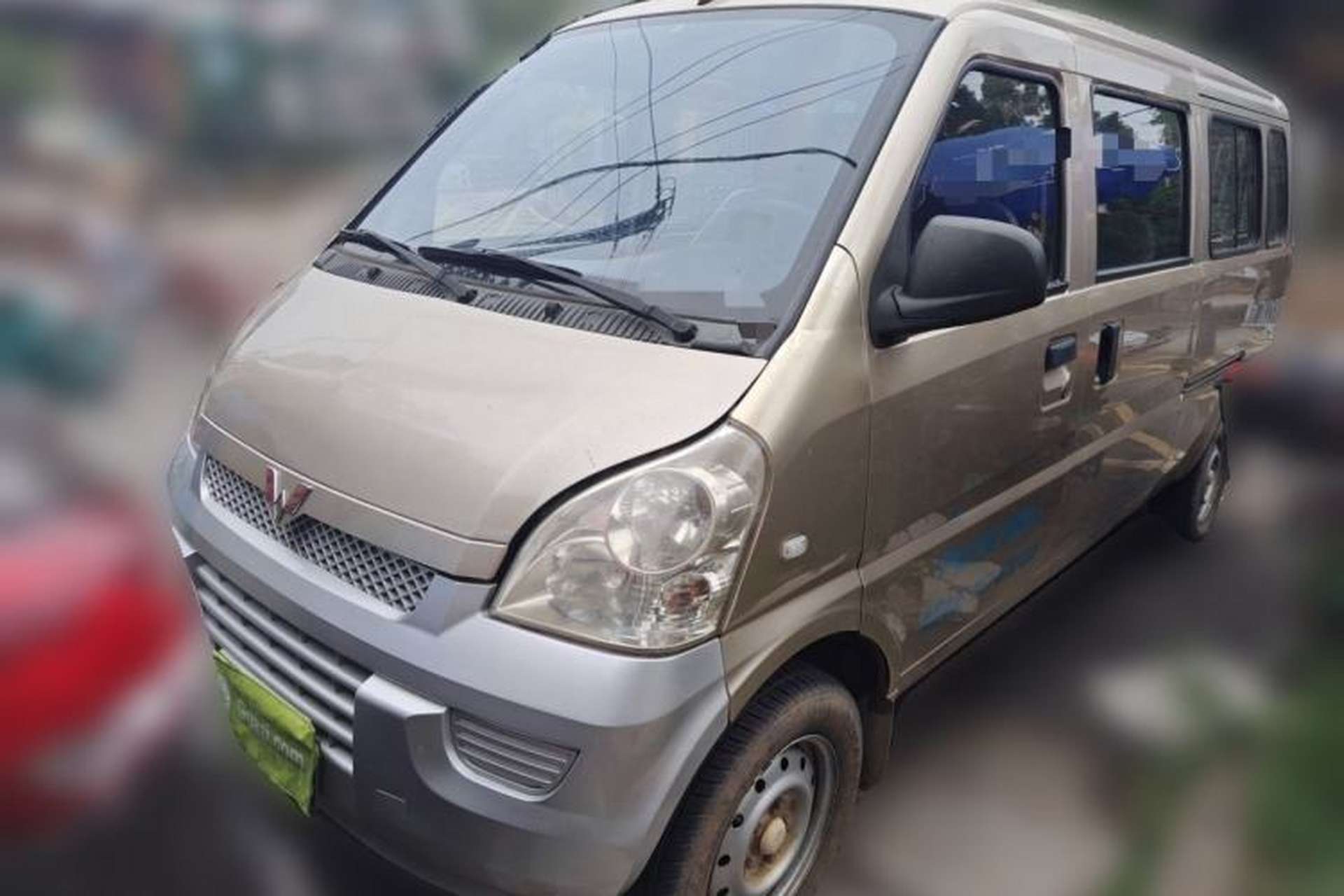 Used Wuling Rongguang 2017 1.5L Extended Basic Version Front Left 45 Deg