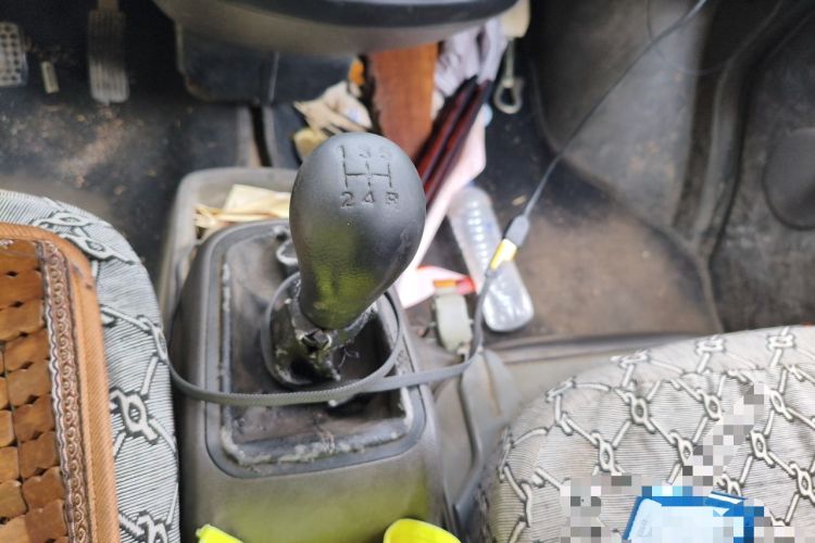 Used Wuling Rongguang 2017 1.5L Extended Basic Version Gear Lever