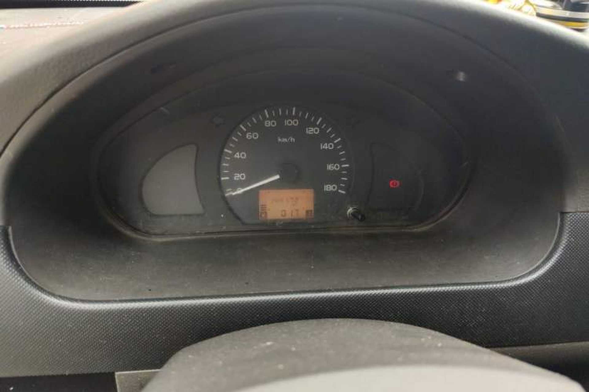 Used Wuling Rongguang 2017 1.5L Extended Basic Version Instrument Cluster