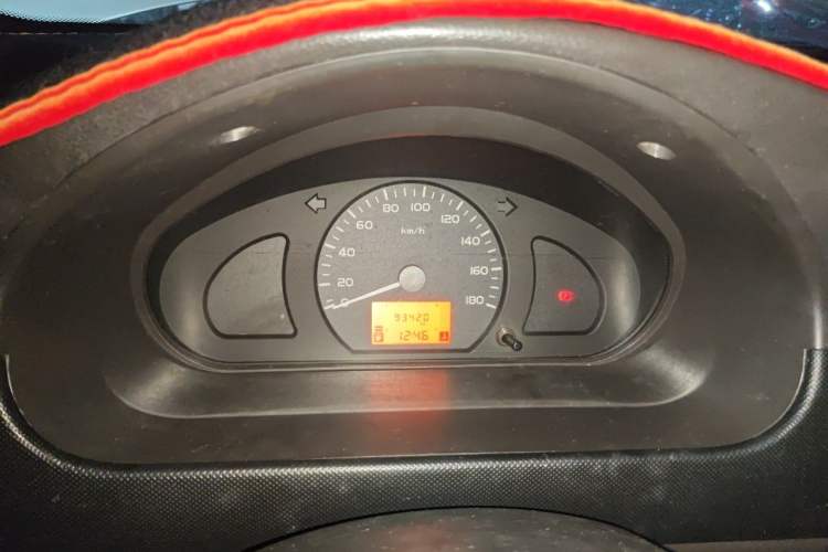 Used Wuling Rongguang 2017 1.5L Extended Basic Version Instrument Cluster