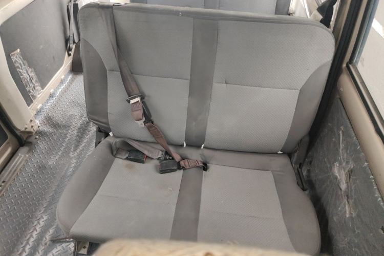 Used Wuling Rongguang 2017 1.5L Extended Basic Version Left Rear Seat