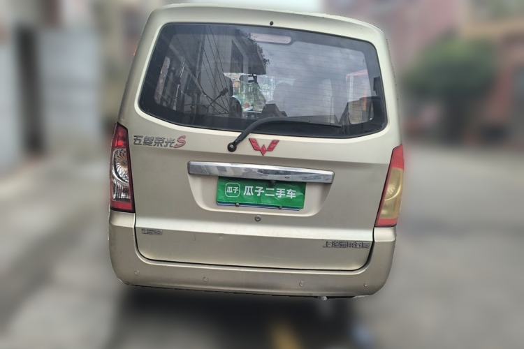 Used Wuling Rongguang 2017 1.5L Extended Basic Version Rear
