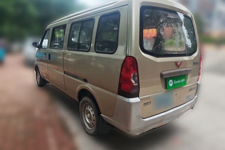 Used Wuling Rongguang 2017 1.5L Extended Basic Version Rear Left 45 Deg
