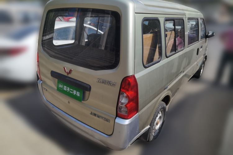 Used Wuling Rongguang 2017 1.5L Extended Basic Version Rear Right 45 Deg