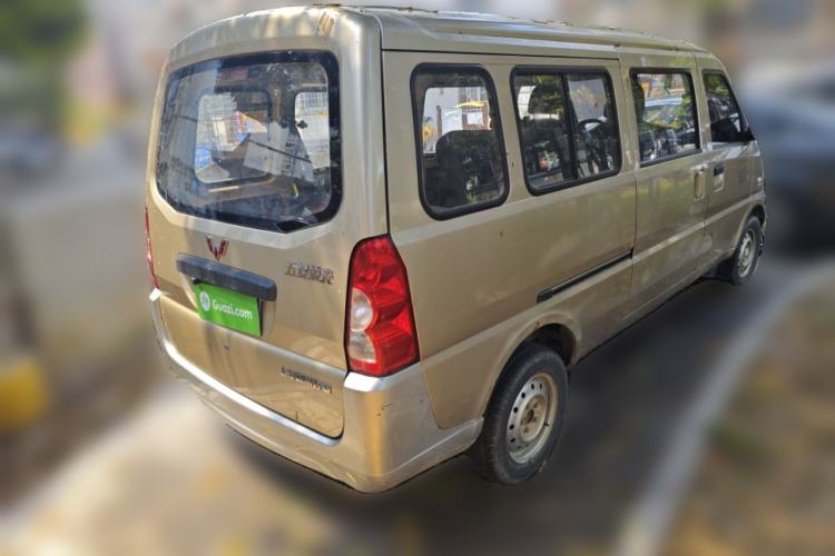 Used Wuling Rongguang 2017 1.5L Extended Basic Version Rear Right 45 Deg
