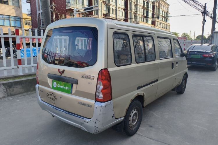Used Wuling Rongguang 2017 1.5L Extended Basic Version Rear Right 45 Deg