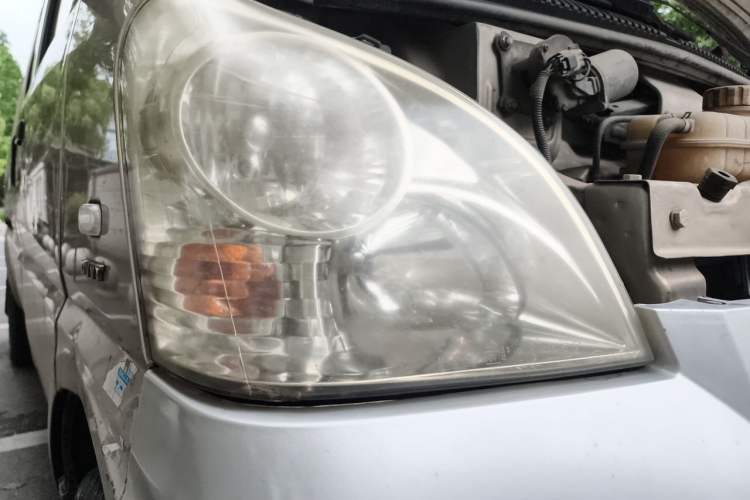 Used Wuling Rongguang 2017 1.5L Extended Basic Version Right Front Headlight