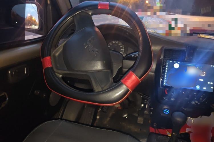 Used Wuling Rongguang 2017 1.5L Extended Basic Version Steering Wheel