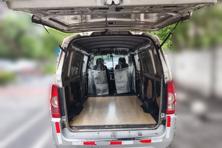 Used Wuling Rongguang 2017 1.5L Extended Basic Version Trunk