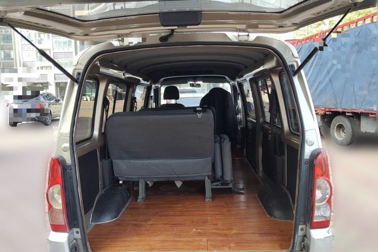 Used Wuling Rongguang 2017 1.5L Extended Basic Version Trunk