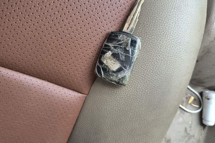 Used Wuling Rongguang 2017 1.5L Extended Basic Version Vehicle Key