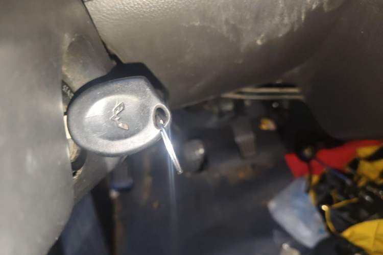 Used Wuling Rongguang 2017 1.5L Extended Basic Version Vehicle Key