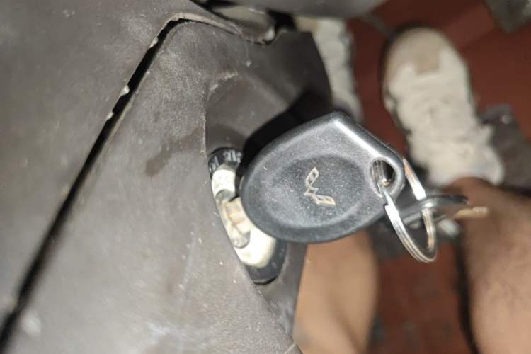 Used Wuling Rongguang 2017 1.5L Extended Basic Version Vehicle Key