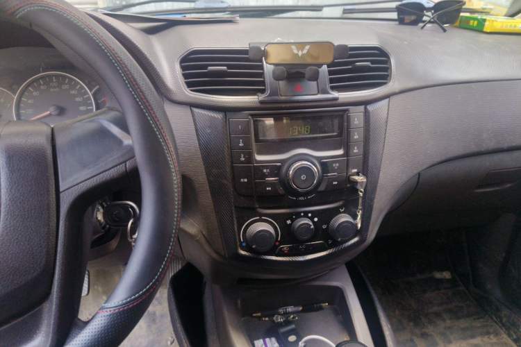 Used Wuling Rongguang  Audio And AC Panel