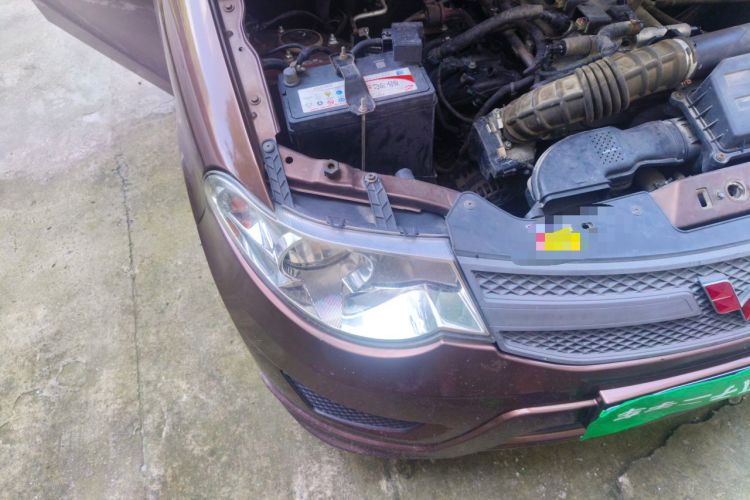 Used Wuling Rongguang  Right Front Headlight