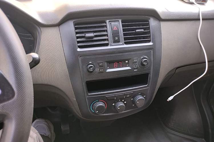Used Wuling Rongguang  Audio And AC Panel