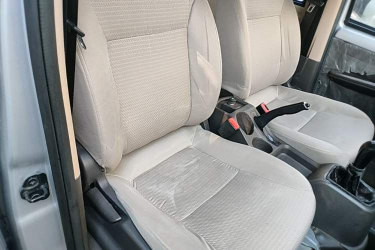 Used Wuling Rongguang  Right Front Seat