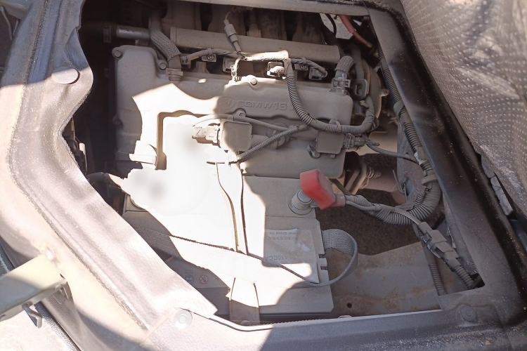 Used Wuling Rongguang  Engine Bay