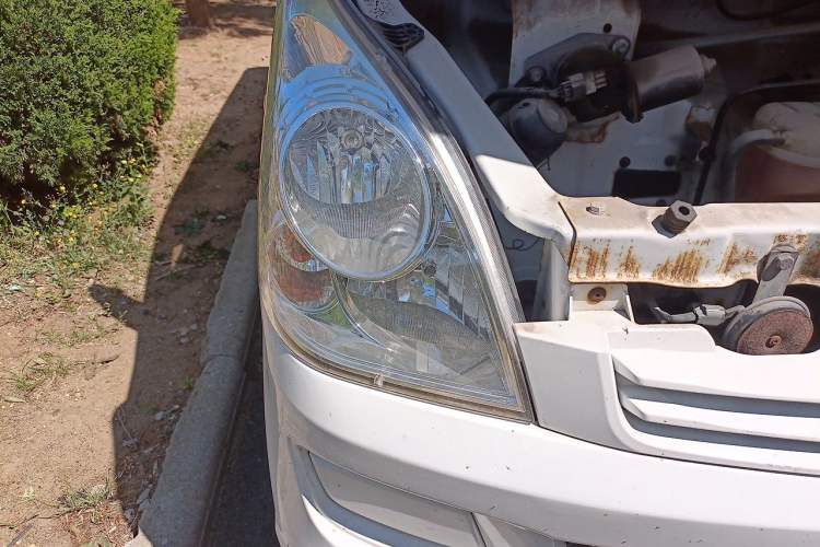 Used Wuling Rongguang  Right Front Headlight