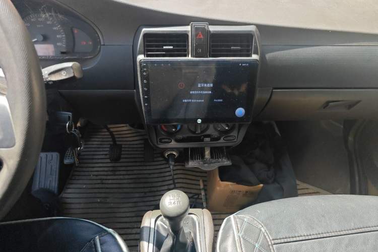 Used Wuling Rongguang 2019 1.5L Extended-Body Van Base Model with 2 Seats Audio And AC Panel