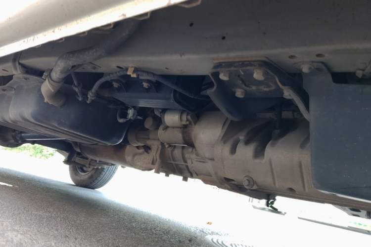 Used Wuling Rongguang 2019 1.5L Extended Basic Version Chassis Front Right