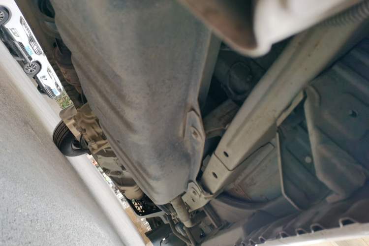 Used Wuling Rongguang 2019 1.5L Extended-Body Van Base Model with 5 Seats Chassis Rear Right