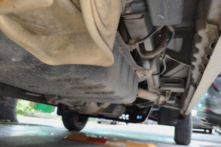 Used Wuling Rongguang 2019 1.2L S Van Standard Model with 5 Seats Chassis Rear Right